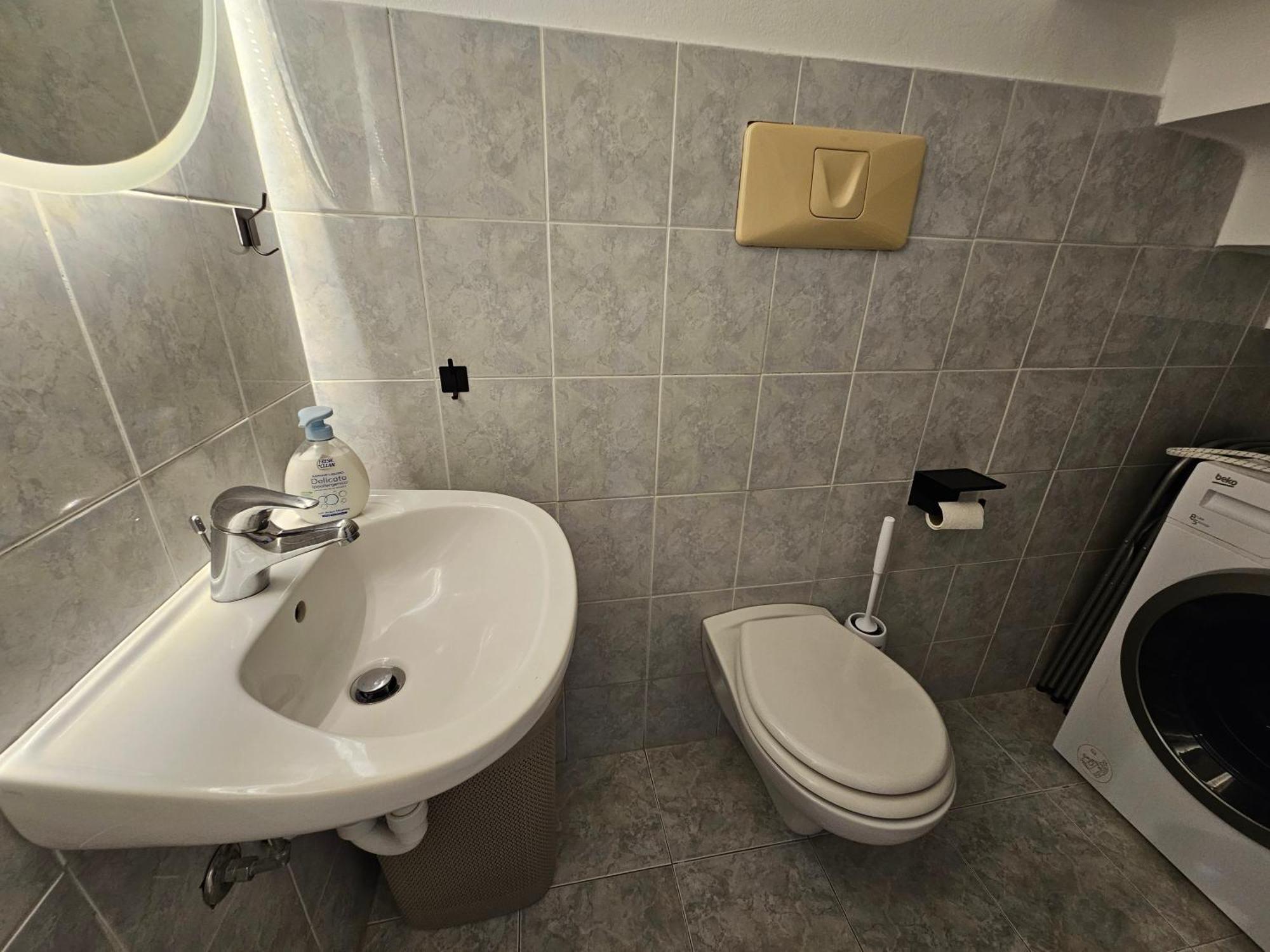 Exclusive Top Floor 2-Bedroom Flat Milano Dış mekan fotoğraf